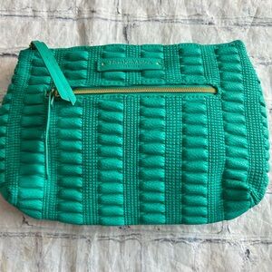 ELIZABETH ARDEN NEW YORK TEAL TEXTURED COSMETIC BAG GOLD TONE ZIPPER